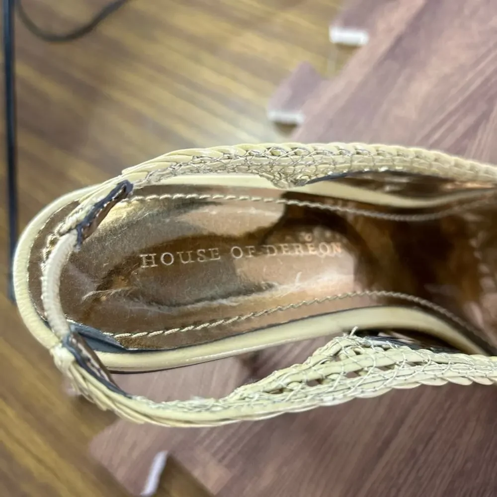House of Deréon Tan Leather Woven Platform Heels Size 10